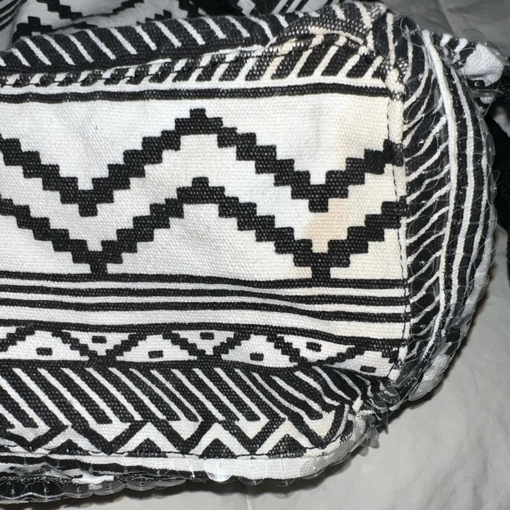 Victoria’s Secret PINK Aztec Sequin Backpack - Picture 3 of 6